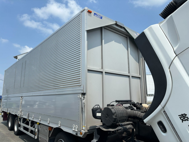 UDトラックス（日産） クオン 大型 アルミウィング 2PG-CG5CA(92062) 38枚目