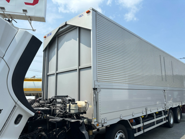 UDトラックス（日産） クオン 大型 アルミウィング 2PG-CG5CA(92062) 42枚目