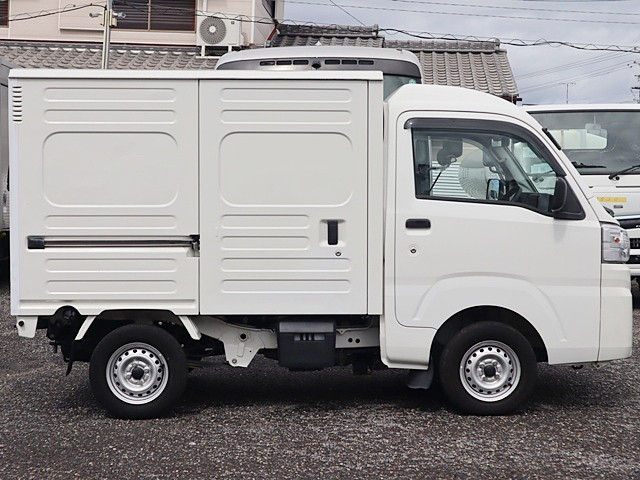 ダイハツ ハイゼット 軽 アルミバン 3BD-S500P(92064) 8枚目