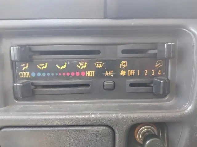 いすゞ エルフ 小型 - KK-NKR71E3N(92096) 7枚目