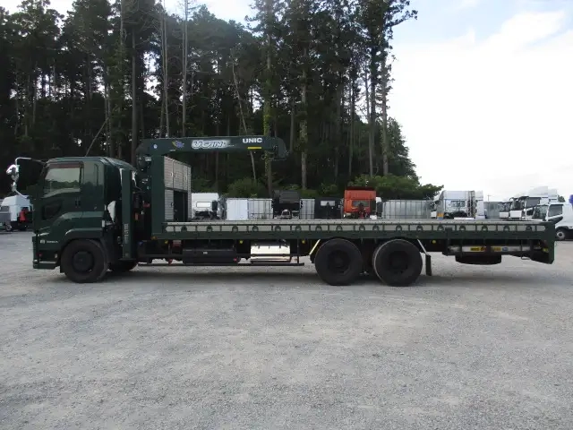 いすゞ ギガ 小型 クレーン付き QKG-CYY77B(92098) 8枚目