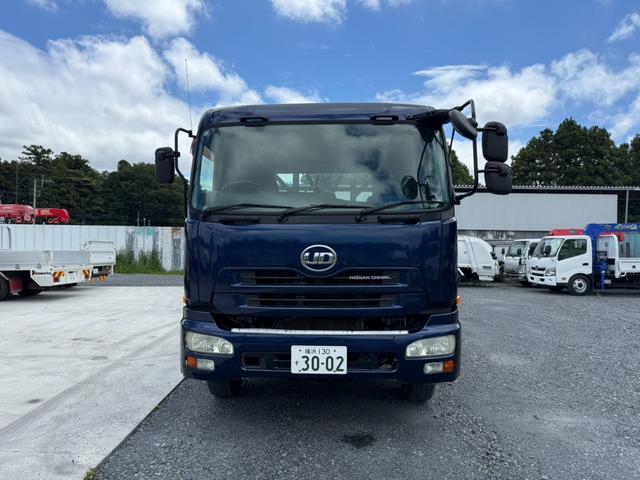 UDトラックス（日産） クオン 大型 コンテナ専用車 *********(92103) 9枚目