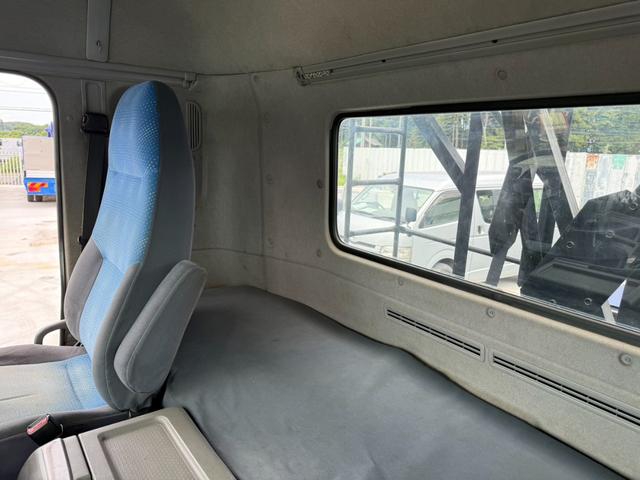 UDトラックス（日産） クオン 大型 コンテナ専用車 *********(92103) 44枚目