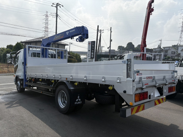 三菱ふそう ファイター 増トン クレーン付き 2KG-FK62FZ(92107) 4枚目