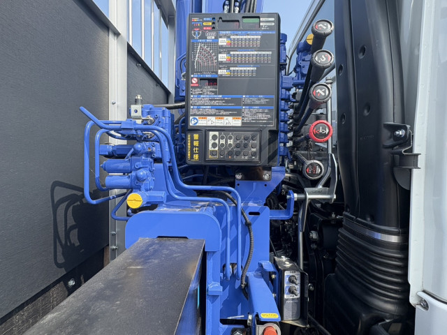 三菱ふそう ファイター 増トン クレーン付き 2KG-FK62FZ(92107) 20枚目