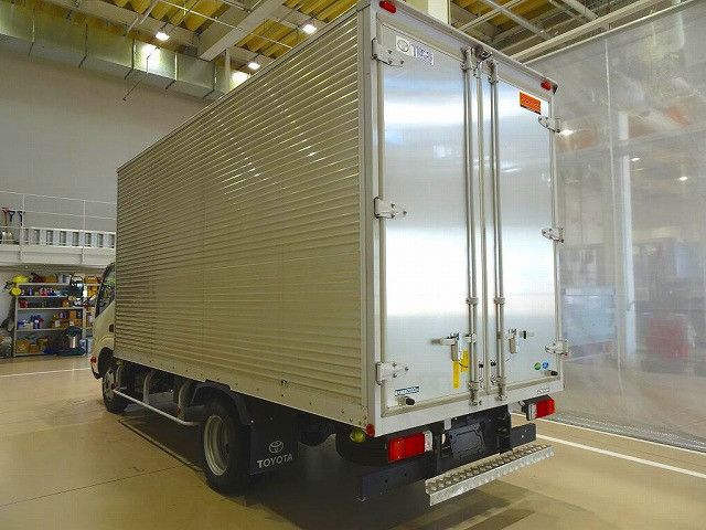 Toyota dyna Small Aluminium box body 2RG-XZU655(92119) 4枚目