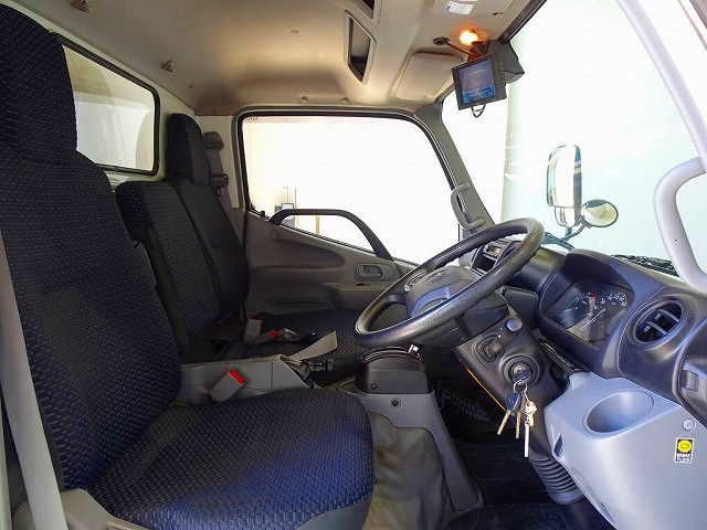 Toyota dyna Small Aluminium box body 2RG-XZU655(92119) 6枚目