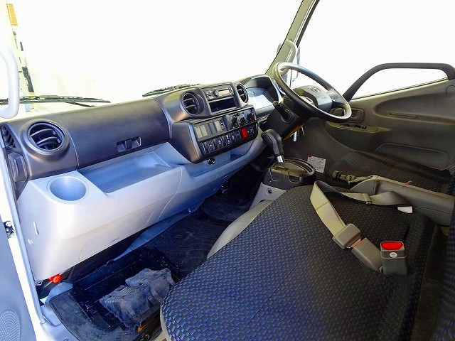 Toyota dyna Small Aluminium box body 2RG-XZU655(92119) 7枚目