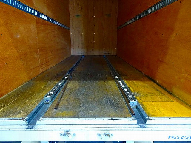 Toyota dyna Small Aluminium box body 2RG-XZU655(92119) 23枚目