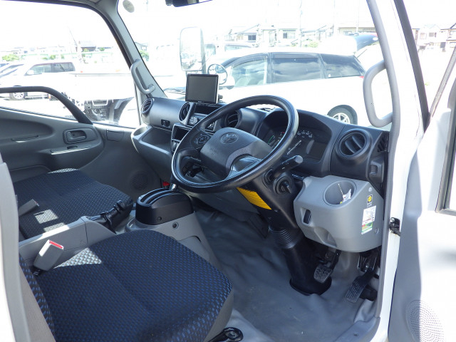 トヨタ ダイナ 小型 平ボディ 2RG-XZC605(92123) 6枚目