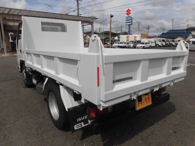 いすゞ エルフ 小型 土砂ダンプ 2RG-NKR88AD(92129) 4枚目
