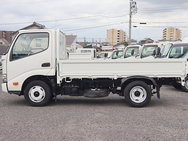 トヨタ ダイナ 小型 平ボディ 2RG-XZU605(92132) 9枚目