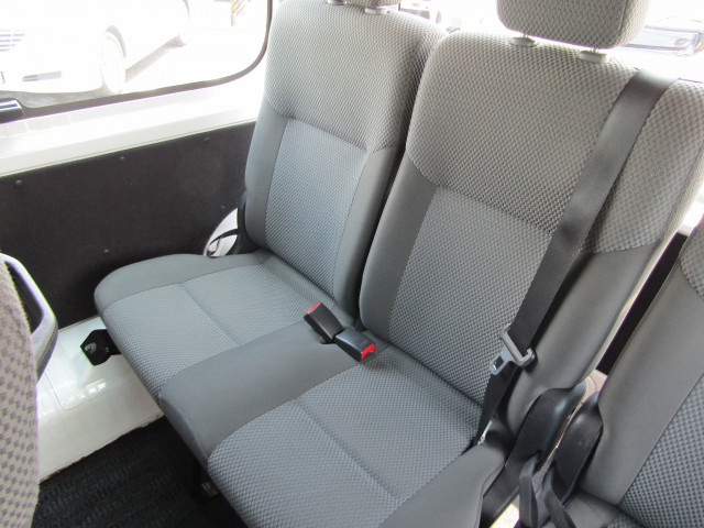 日産自動車 キャラバン 小型 バス CBA-KS2E26(92140) 9枚目