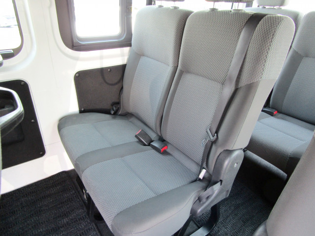 日産自動車 キャラバン 小型 バス CBA-KS2E26(92140) 10枚目