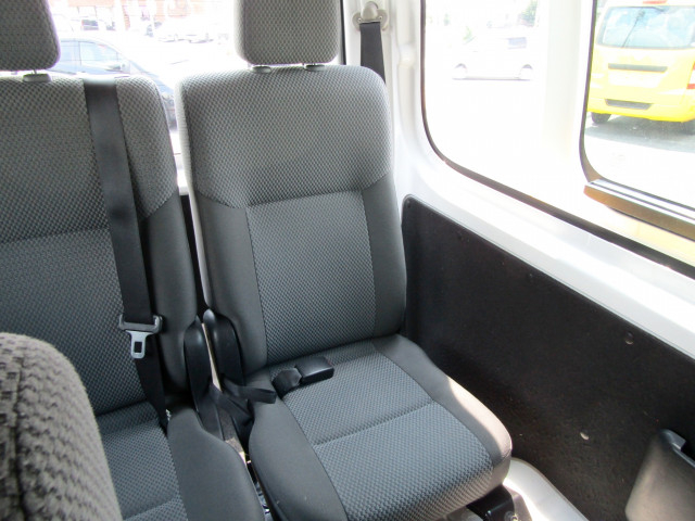 日産自動車 キャラバン 小型 バス CBA-KS2E26(92140) 11枚目