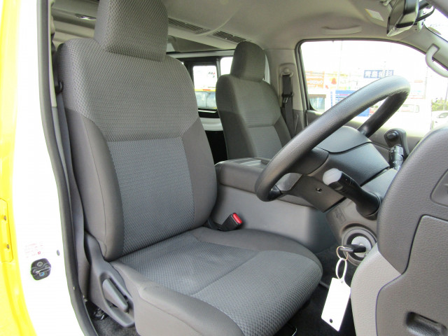 日産自動車 キャラバン 小型 バス CBA-KS2E26(92140) 16枚目