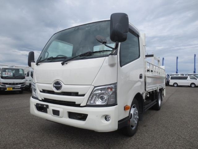 日野 デュトロ 小型 平ボディ 772RG-XZU700M(92142) 3枚目