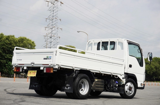 Isuzu elf Small Flat body 2RG-NJS88A(92144) 2枚目