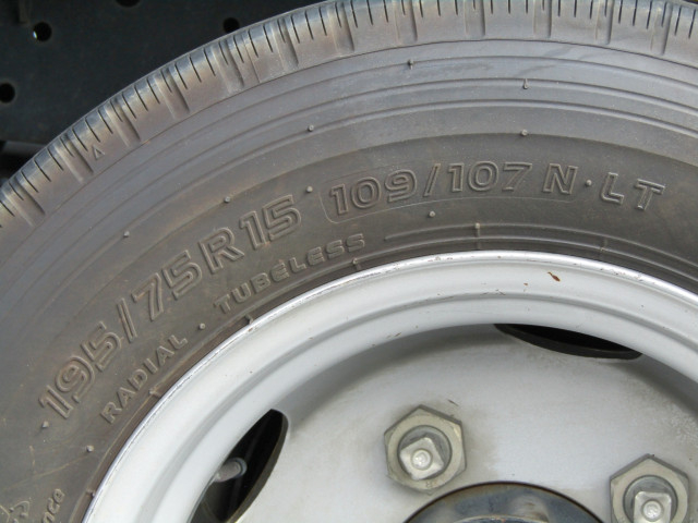 いすゞ エルフ 小型 平ボディ TPG-NJR85A(92161) 41枚目