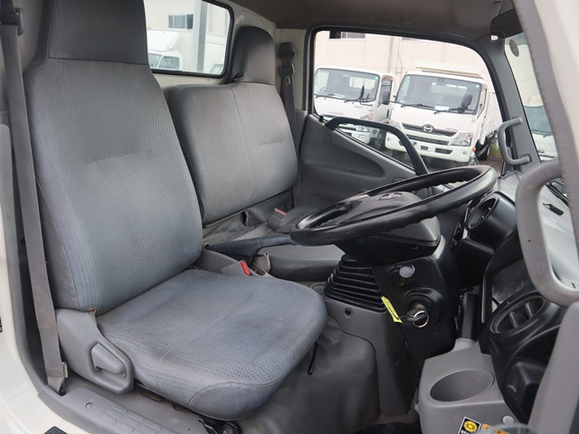 日野 デュトロ 小型 平ボディ TKG-XZC605M(92169) 34枚目