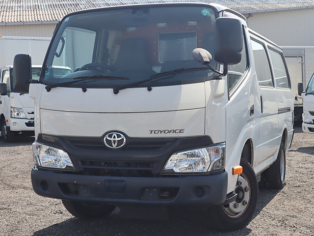 トヨタ トヨエース 小型 アルミバン TKG-XZC605V(92186) 1枚目
