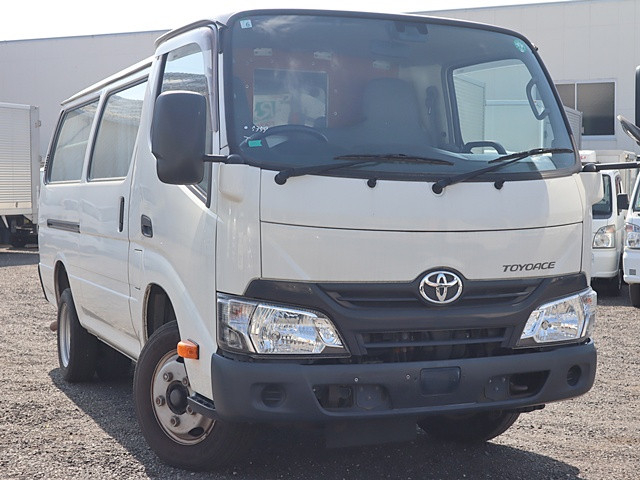 トヨタ トヨエース 小型 アルミバン TKG-XZC605V(92186) 2枚目