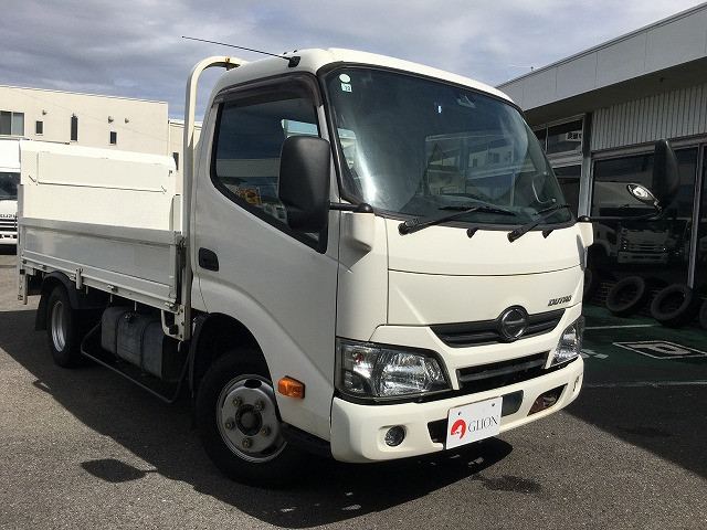 日野 デュトロ 小型 平ボディ TKG-XZC645M(92191) 3枚目