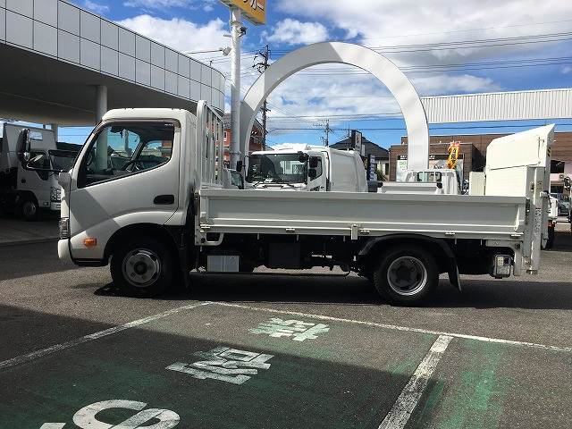 日野 デュトロ 小型 平ボディ TKG-XZC645M(92191) 4枚目