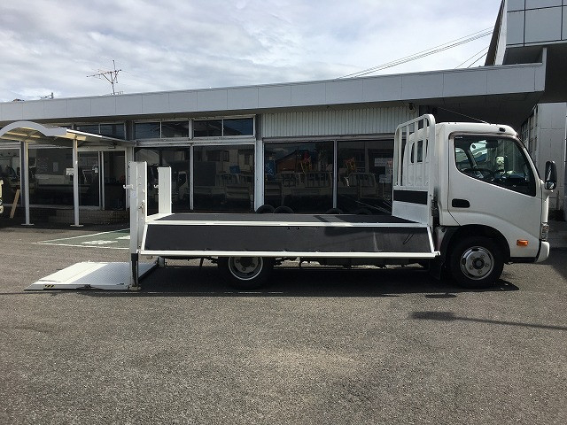 日野 デュトロ 小型 平ボディ TKG-XZC645M(92191) 12枚目