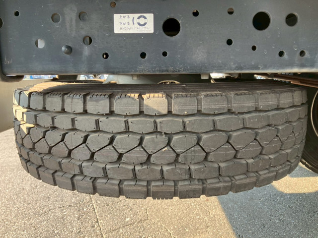 いすゞ エルフ 小型 平ボディ TPG-MPR85YN(92202) 21枚目