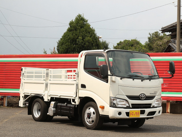トヨタ トヨエース 小型 平ボディ TKG-XZU675(92203) 3枚目