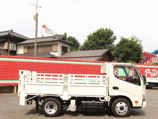 トヨタ トヨエース 小型 平ボディ TKG-XZU675(92203) 4枚目