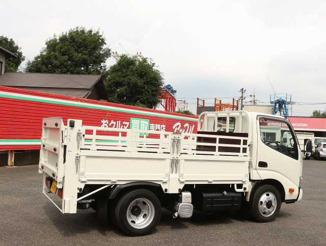 トヨタ トヨエース 小型 平ボディ TKG-XZU675(92203) 5枚目