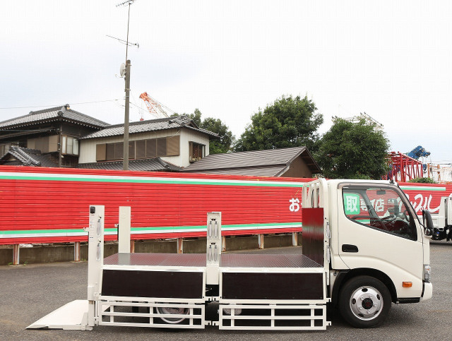 トヨタ トヨエース 小型 平ボディ TKG-XZU675(92203) 21枚目