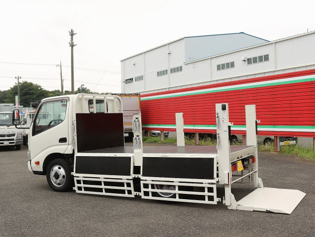 トヨタ トヨエース 小型 平ボディ TKG-XZU675(92203) 25枚目
