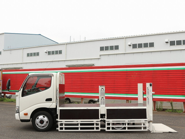 トヨタ トヨエース 小型 平ボディ TKG-XZU675(92203) 26枚目