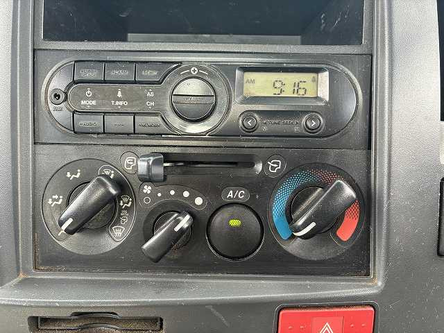 いすゞ エルフ 小型 平ボディ TRG-NLR85AR(92205) 32枚目