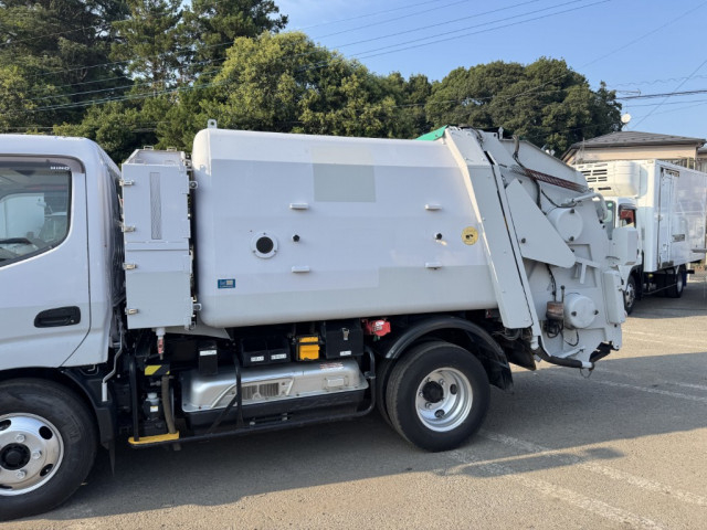 日野 デュトロ 小型 塵芥車（プレス式） TSG-XKU600X(92216) 7枚目