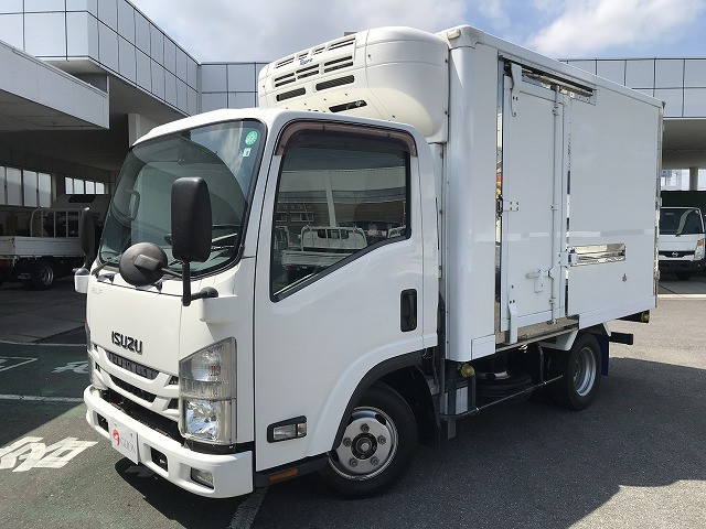 いすゞ エルフ 小型 冷凍冷蔵バン TPG-NLR85AN(92219) 1枚目