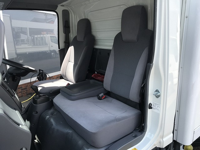 いすゞ エルフ 小型 冷凍冷蔵バン TPG-NLR85AN(92219) 34枚目