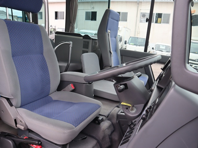 日産自動車 シビリアン 小型 バス ABG-DJW41(92220) 36枚目