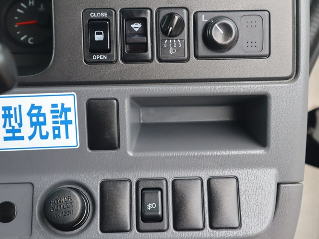 日産自動車 シビリアン 小型 バス ABG-DJW41(92220) 40枚目