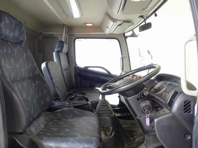 日野 レンジャー 中型 コンテナ専用車 TKG-FD7JGAA(92232) 6枚目