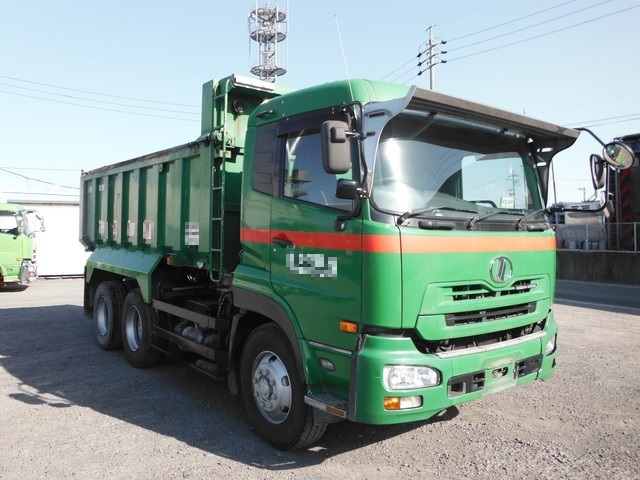 UDトラックス（日産） ビッグサム 大型 土砂ダンプ ADG-CW4XL(1377) 1枚目
