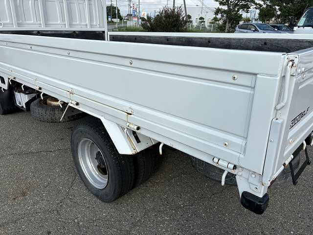 いすゞ エルフ 小型 平ボディ KR-NHS69EAV(92241) 7枚目