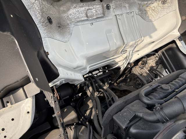 いすゞ エルフ 小型 平ボディ KR-NHS69EAV(92241) 33枚目