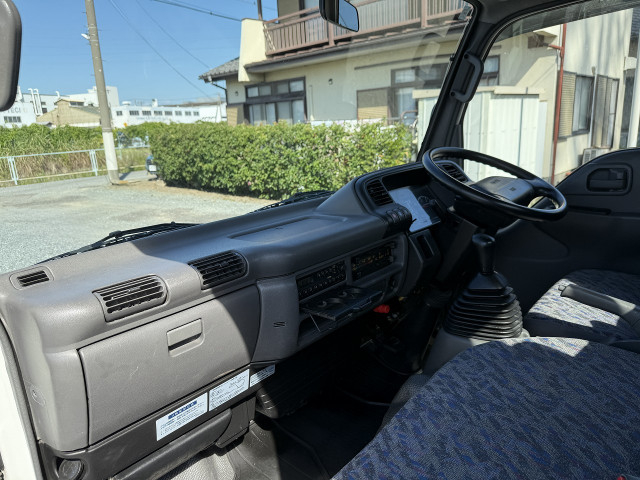いすゞ エルフ 小型 平ボディ KR-NKS81EA(92242) 47枚目