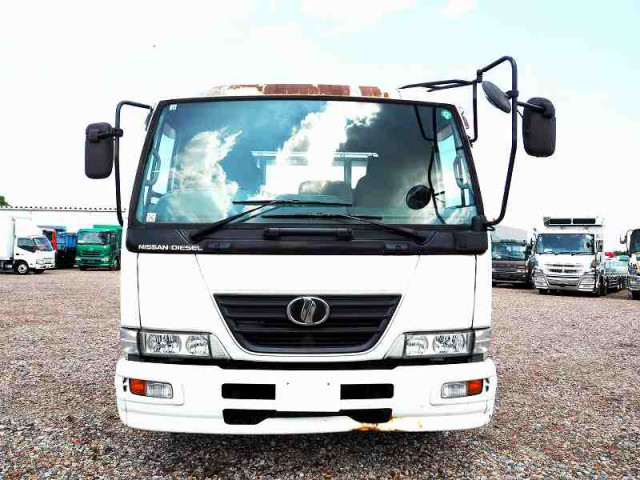 UDトラックス（日産） コンドル 中型 コンテナ専用車 PB-MK36A(92245) 9枚目