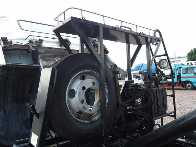 UDトラックス（日産） コンドル 中型 コンテナ専用車 PB-MK36A(92245) 41枚目