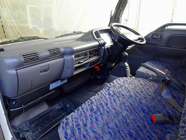 いすゞ エルフ 小型 アルミバン KK-NHR69EAV(92249) 7枚目